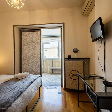 Domus Antica Hotel *